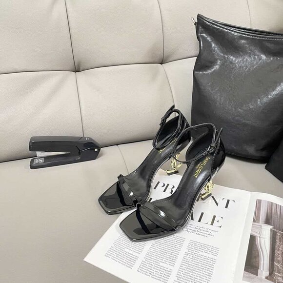 Saint Laurent black pointed high heels - Picture 2 of 8